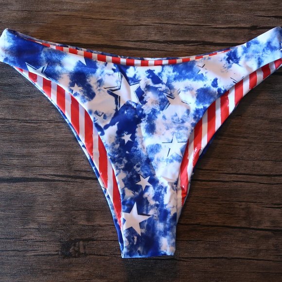 Stars and Stripes American Flag Bikini (NWOT) - Picture 4 of 5